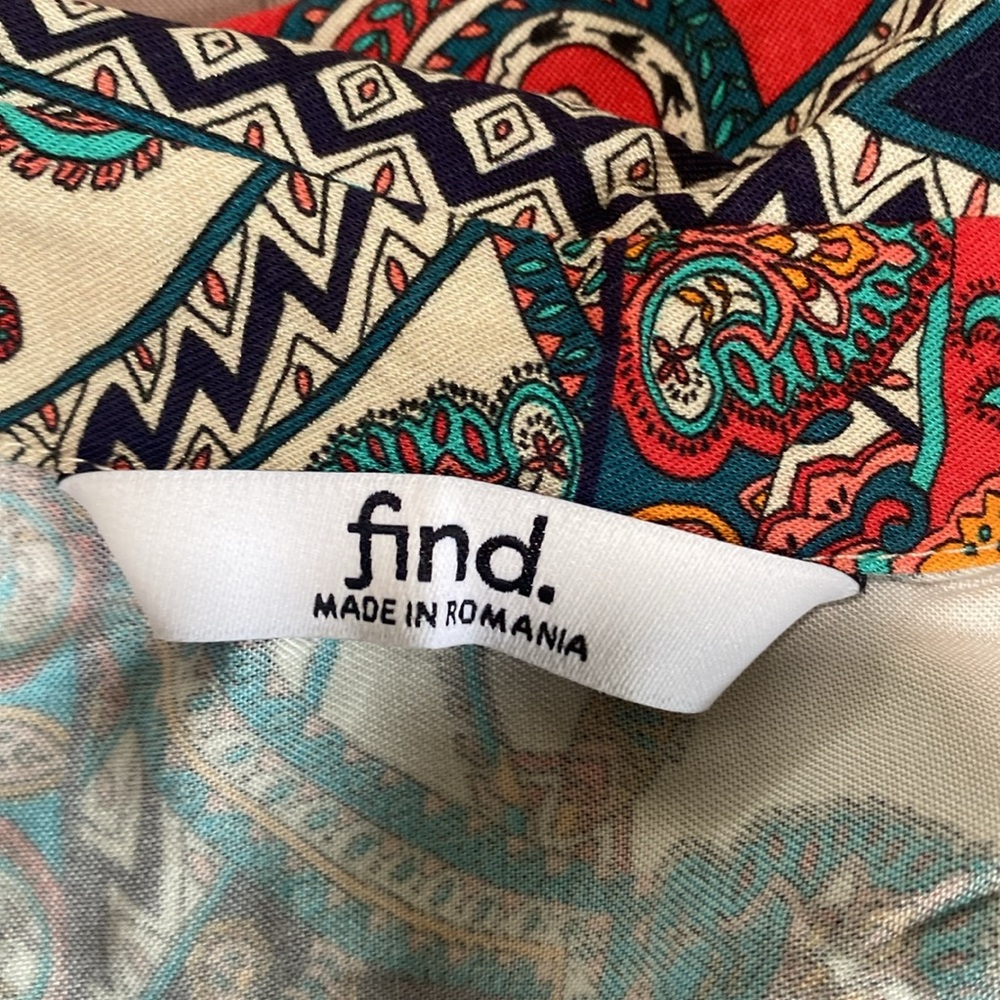 Find - Picture 4 of 5